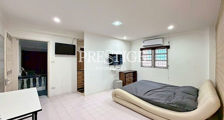 For sale 2 bedrooms house in South Pattaya, Pattaya