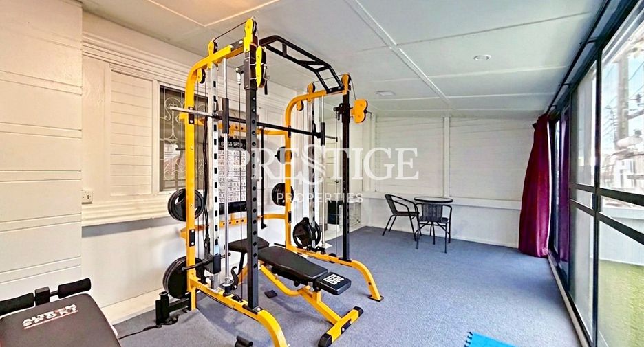 For sale 2 bedrooms house in South Pattaya, Pattaya
