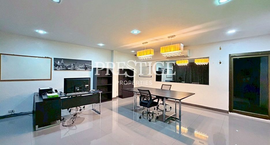 For sale 2 bedrooms house in South Pattaya, Pattaya