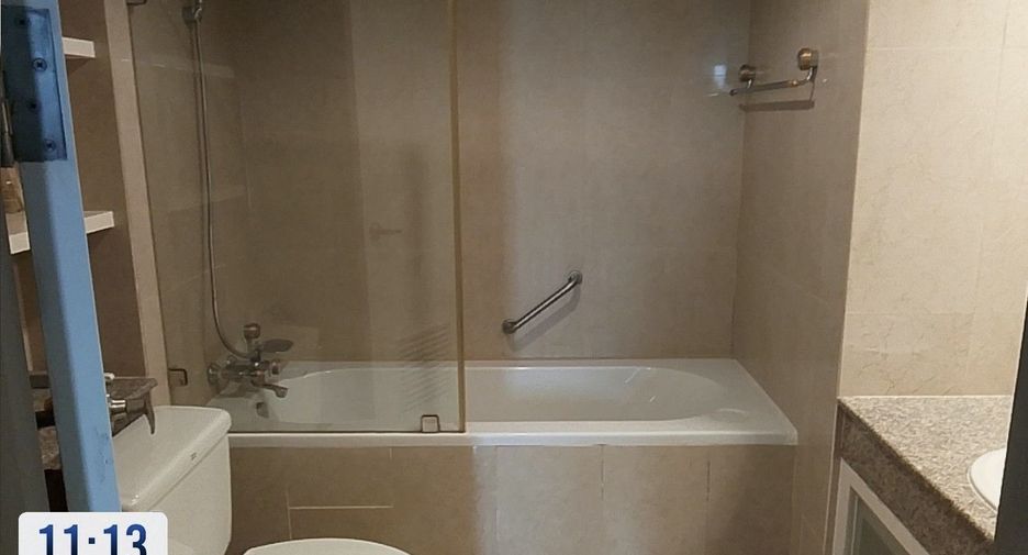 For sale 2 bedrooms condo in Bang Kho Laem, Bangkok