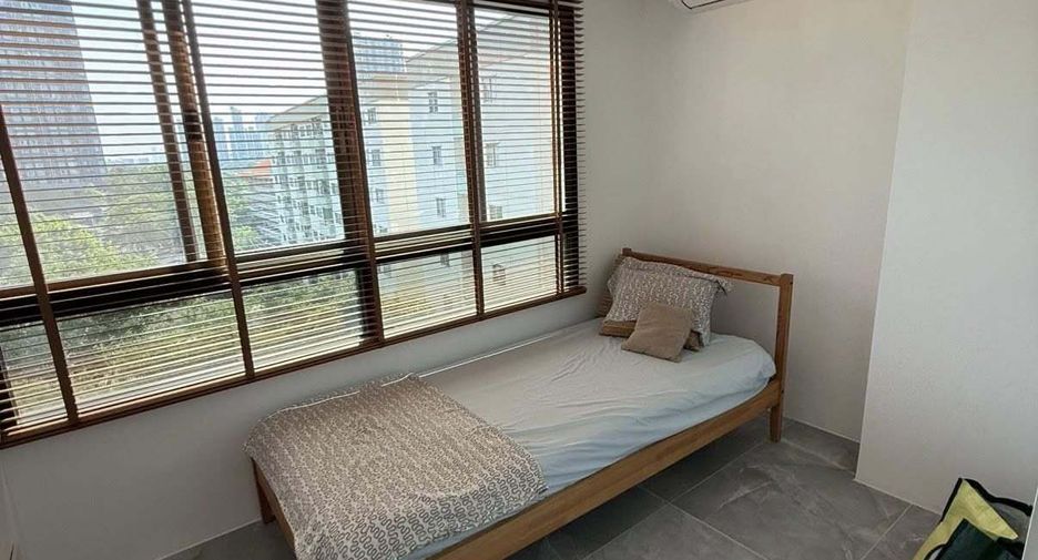 For rent 2 bedrooms condo in Suan Luang, Bangkok