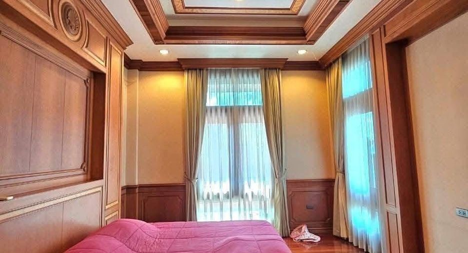 Villa zum Kauf mit 9 Zimmer in Si Racha, Chonburi