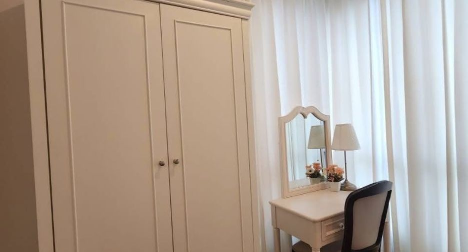 For sale 2 bedrooms condo in Phra Khanong, Bangkok