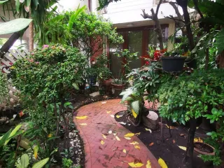 For sale 4 bedrooms house in Phaya Thai, Bangkok