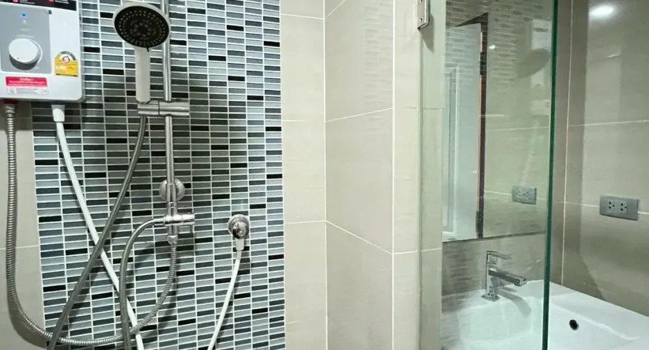 For rent 1 bed condo in Bang Na, Bangkok