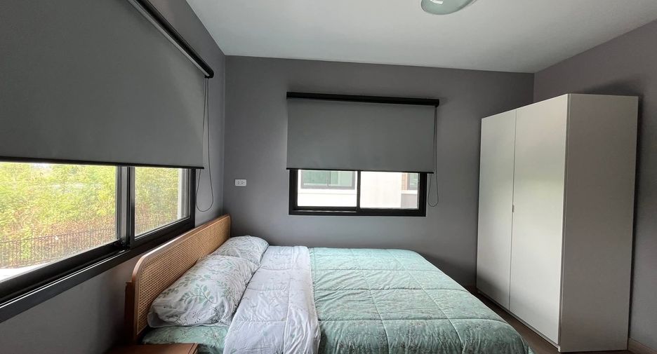 For rent 3 bedrooms house in San Kamphaeng, Chiang Mai