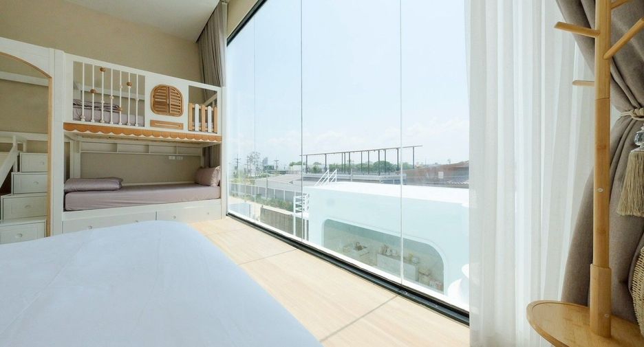 For sale 5 bedrooms villa in Sattahip, Chonburi