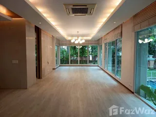 Casa en alquiler de 4 habitaciones en Mueang Samut Prakan, Samut Prakan