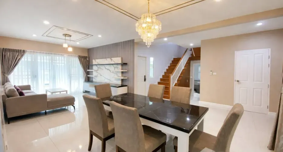 For sale and for rent 4 bedrooms house in Suan Luang, Bangkok