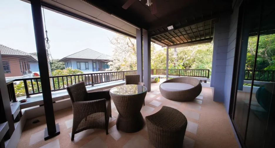 For sale and for rent 4 bedrooms house in San Sai, Chiang Mai