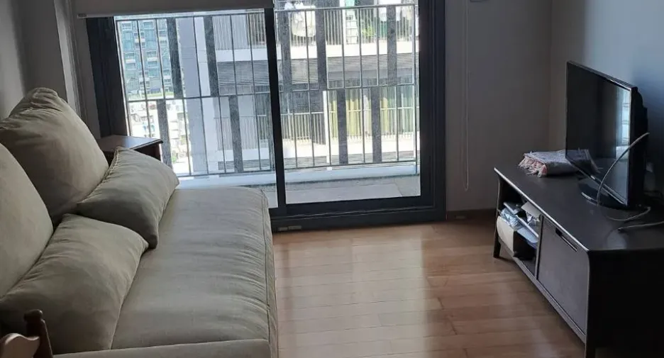For rent 1 bed condo in Khlong Toei, Bangkok