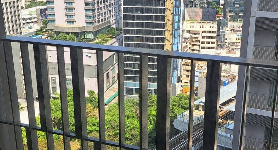 For rent 1 bed condo in Khlong Toei, Bangkok