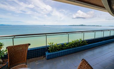 For sale 2 bedrooms condo in Pratumnak, Pattaya