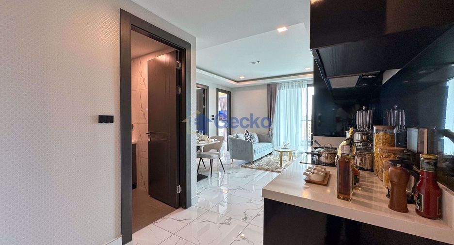 For sale 2 bedrooms condo in South Pattaya, Pattaya