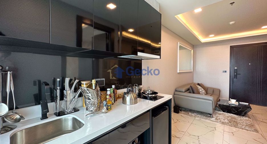 For sale 2 bedrooms condo in South Pattaya, Pattaya