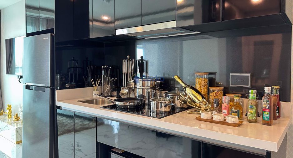 Condo en venta de 2 habitaciones en South Pattaya, Pattaya