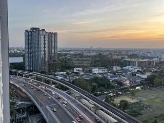 Аренда 2 спальни кондо в Пхаси Чароен, Бангкок