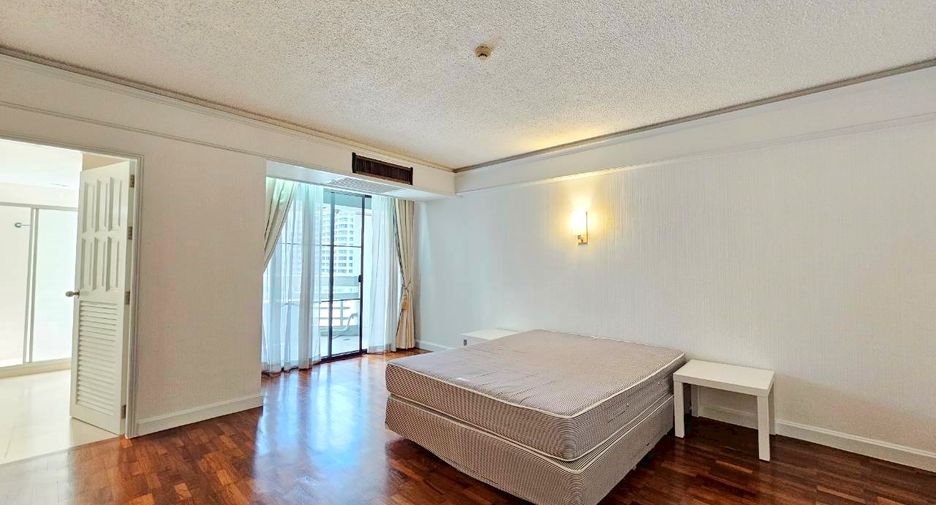 Wohnung zur Miete mit 3 Zimmer in Pathum Wan, Bangkok