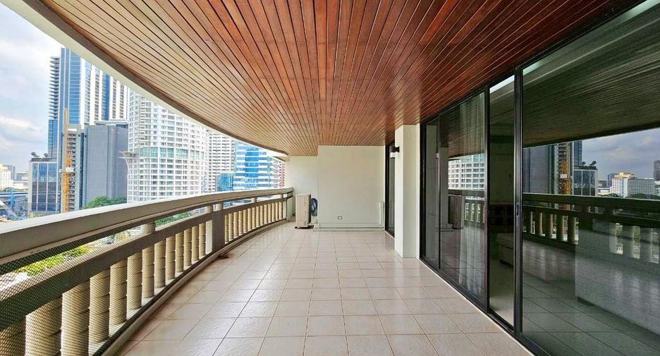 Wohnung zur Miete mit 3 Zimmer in Pathum Wan, Bangkok