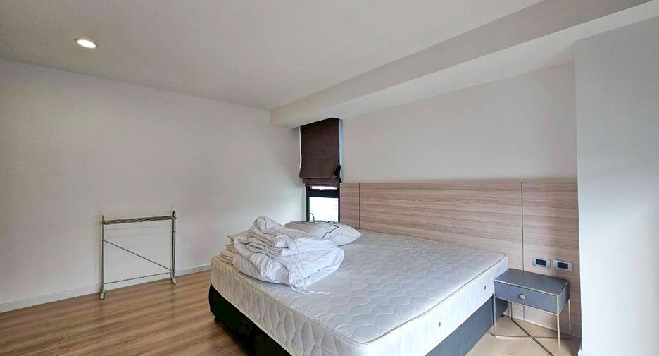 Wohnung zur Miete mit 3 Zimmer in Watthana, Bangkok