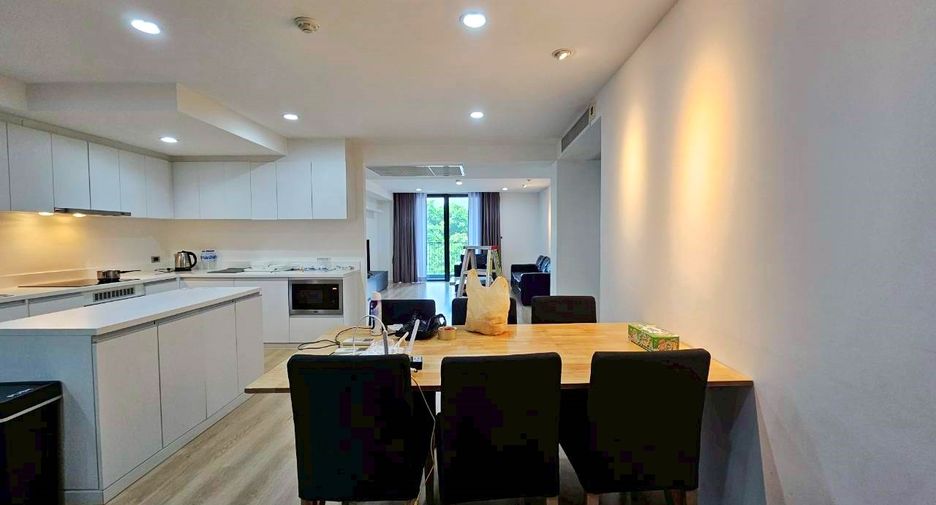 Wohnung zur Miete mit 3 Zimmer in Watthana, Bangkok