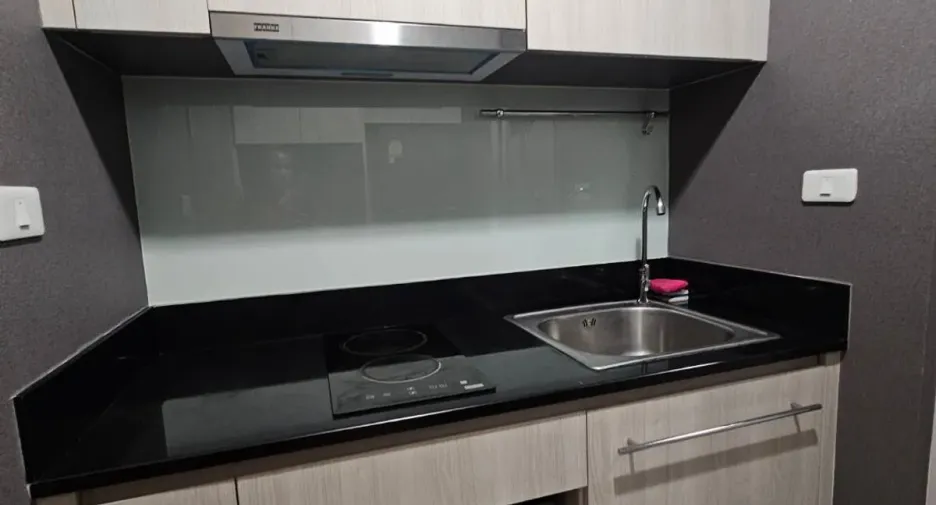 For rent 1 bed condo in Bang Kapi, Bangkok