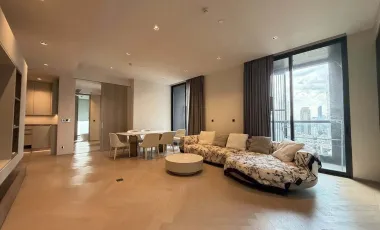 For sale and for rent 4 bedrooms condo in Sathon, Bangkok