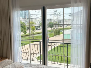 Haus zur Miete mit 4 Zimmer in Mueang Samut Prakan, Samut Prakan