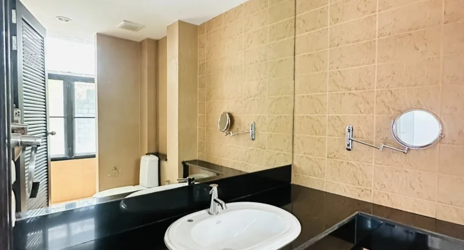 For sale 3 bedrooms villa in East Pattaya, Pattaya