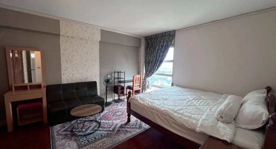 For rent and for sale 2 bedrooms condo in Pak Kret, Nonthaburi