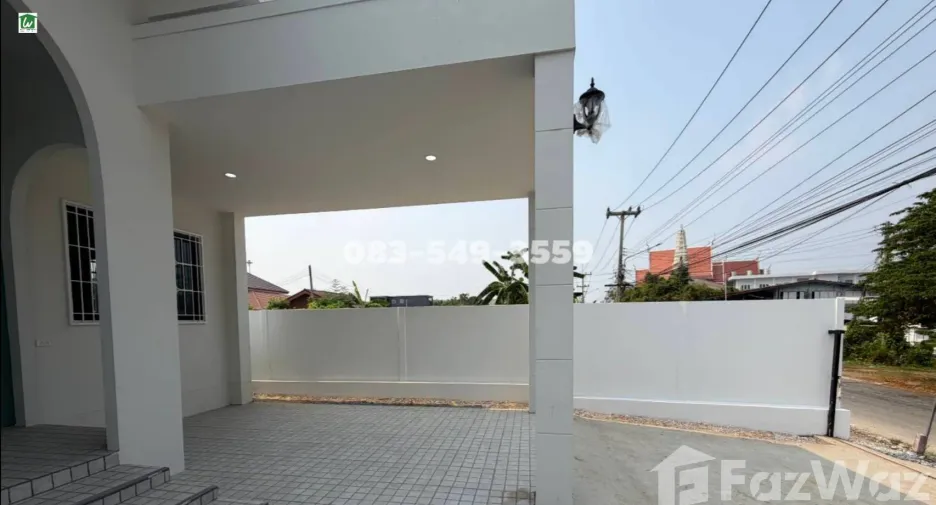 For sale 3 bedrooms house in Mueang Ang Thong, Ang Thong
