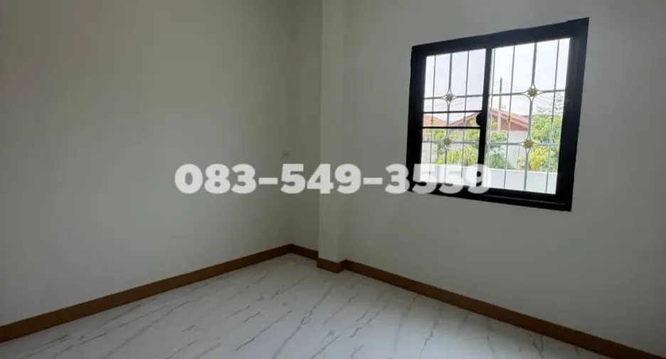 For sale 3 bedrooms house in Mueang Ang Thong, Ang Thong