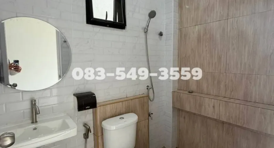 For sale 3 bedrooms house in Mueang Ang Thong, Ang Thong