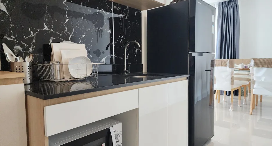 For sale 1 bed condo in Mueang Rayong, Rayong