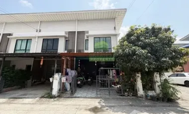 Reihenhaus zum Kauf mit 3 Zimmer in Bang Kruai, Nonthaburi