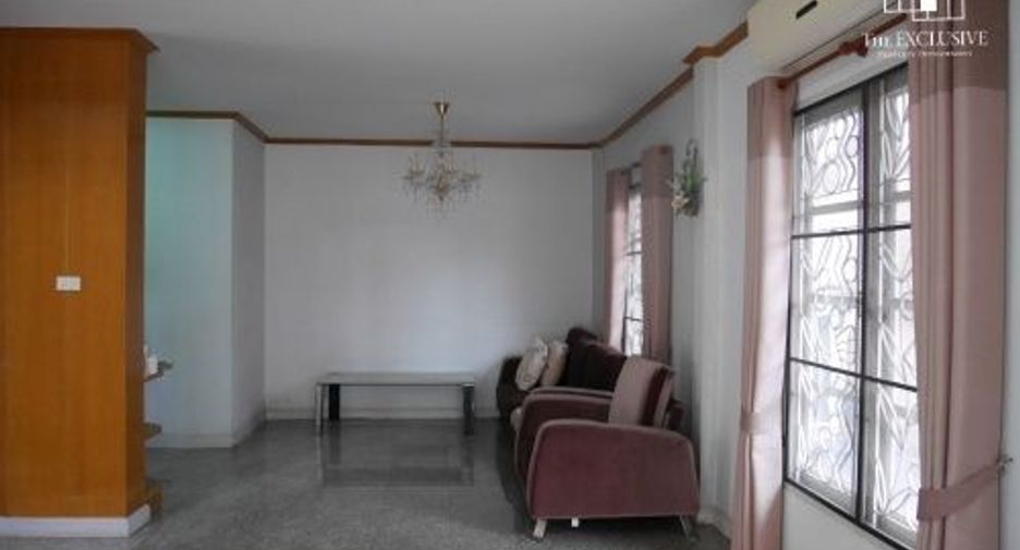 For sale 3 bedrooms house in Bang Bua Thong, Nonthaburi