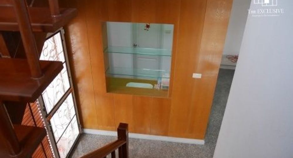 For sale 3 bedrooms house in Bang Bua Thong, Nonthaburi