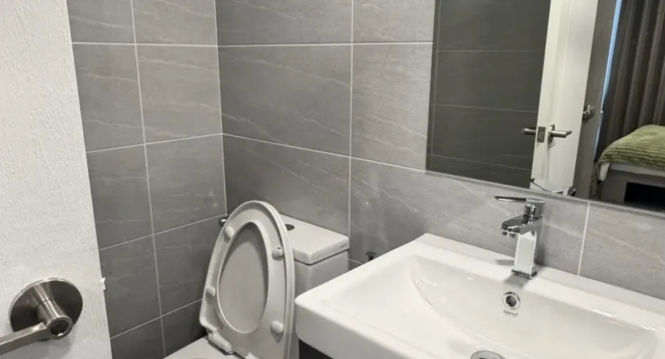 For rent 1 bed condo in Mueang Rayong, Rayong