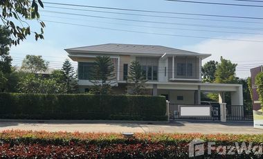 For sale 5 bedrooms house in Mueang Nonthaburi, Nonthaburi