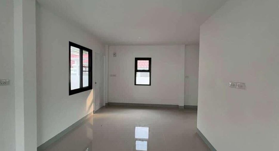 Haus zum Kauf mit 3 Zimmer in San Kamphaeng, Chiang Mai