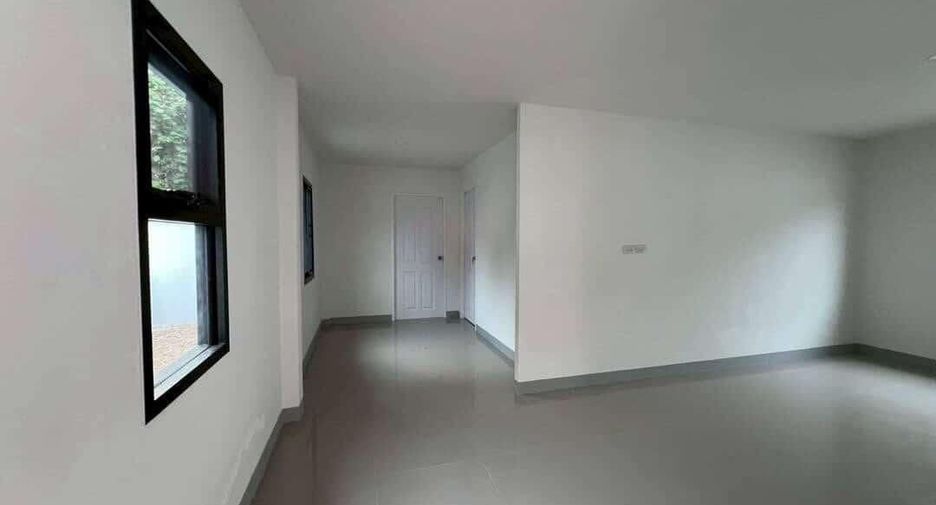 Haus zum Kauf mit 3 Zimmer in San Kamphaeng, Chiang Mai