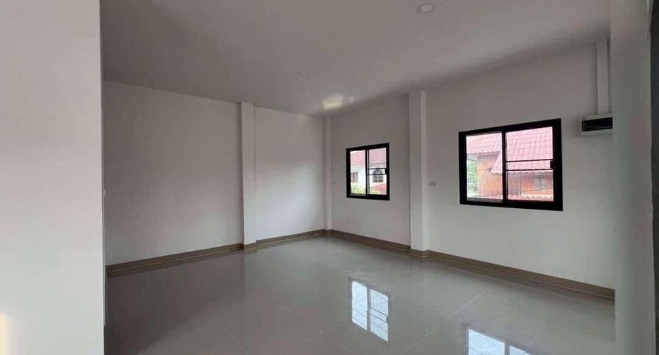 Haus zum Kauf mit 3 Zimmer in San Kamphaeng, Chiang Mai