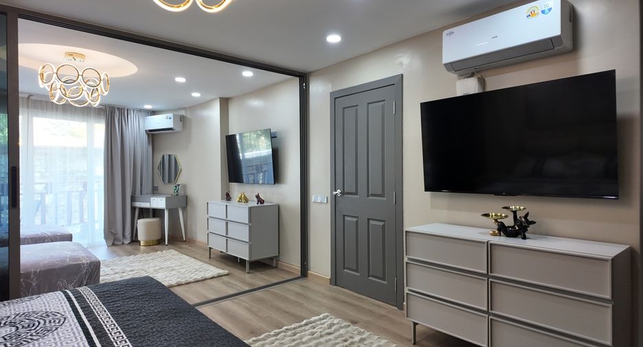 For sale 2 bedrooms condo in South Pattaya, Pattaya
