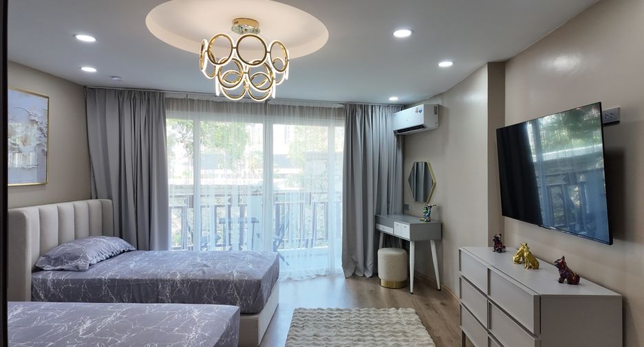 For sale 2 bedrooms condo in South Pattaya, Pattaya