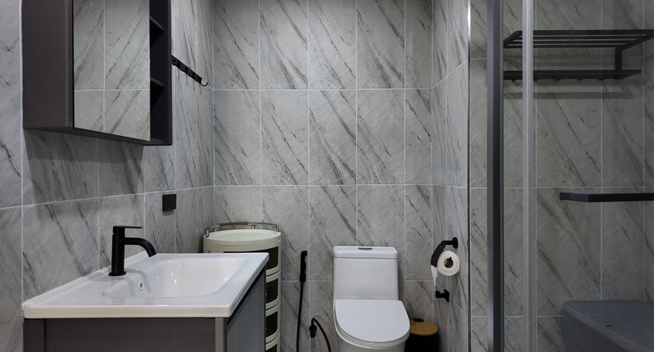 For sale 2 bedrooms condo in South Pattaya, Pattaya
