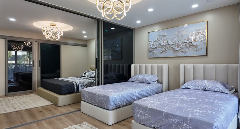 For sale 2 bedrooms condo in South Pattaya, Pattaya