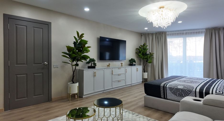 For sale 2 bedrooms condo in South Pattaya, Pattaya