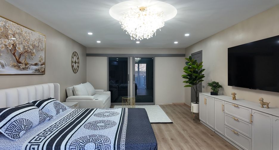 For sale 2 bedrooms condo in South Pattaya, Pattaya
