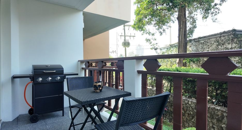 For sale 2 bedrooms condo in South Pattaya, Pattaya