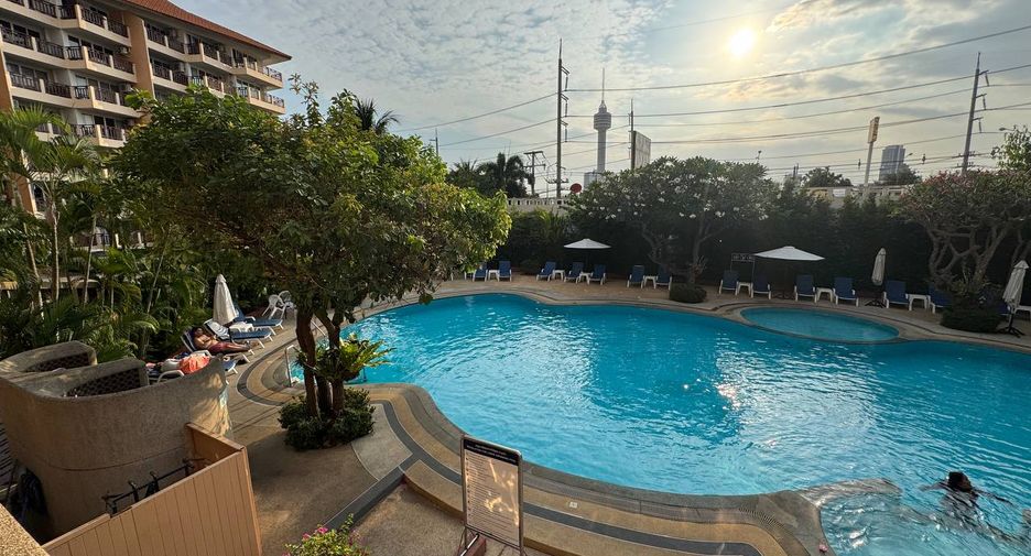 For sale 2 bedrooms condo in South Pattaya, Pattaya
